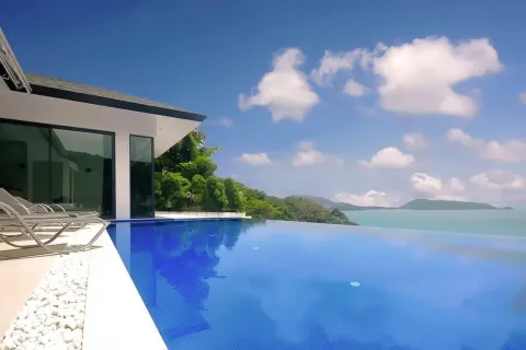 Chalet de 6 dormitorios en Kathu, Tailandia № 156428 - foto 3