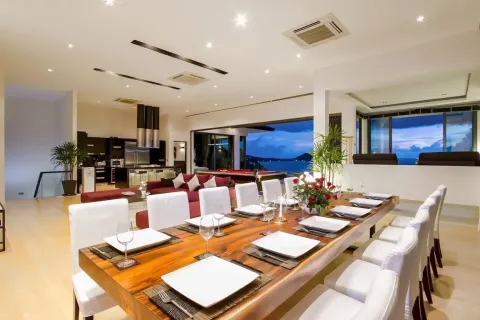 Chalet de 6 dormitorios en Kathu, Tailandia № 156428 - foto 17