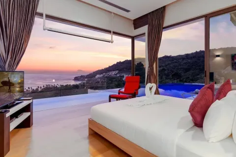 Chalet de 6 dormitorios en Kathu, Tailandia № 156428 - foto 27