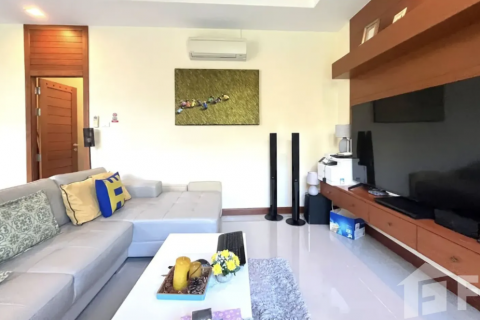 Chalet de 3 dormitorios en Phuket, Tailandia № 136013 - foto 3