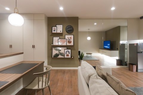 Estudio en el condominio en Yan Nawa, Bangkok, Tailandia № 171002 - foto 14