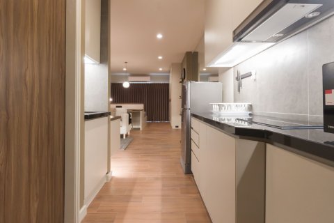 Estudio en el condominio en Yan Nawa, Bangkok, Tailandia № 171002 - foto 10