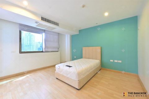 Apartamento de 3 dormitorios en Bangkok, Tailandia № 209293 - foto 7