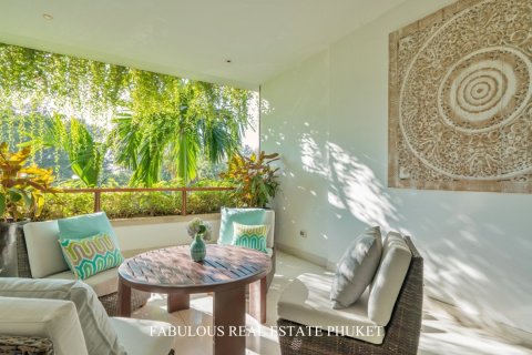 Condominio de 2 dormitorios en Surin Beach, Tailandia № 179815 - foto 4