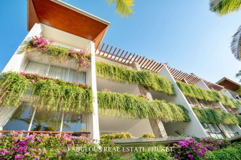 Condominio de 2 dormitorios en Surin Beach, Tailandia № 179815 - foto 10