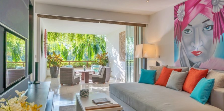 Condominio de 2 dormitorios en Surin Beach, Tailandia № 179815