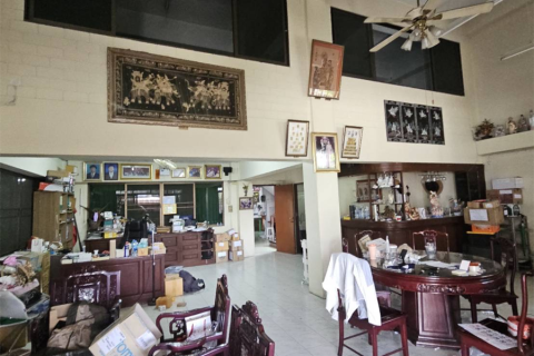 Entrepôt à Bangkok, Thaïlande 1 m2 № 190496 - photo 5