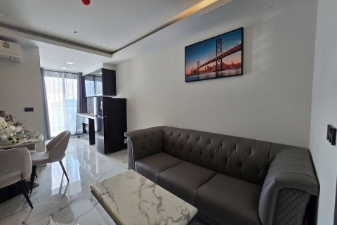Wohnung in Pattaya, Thailand 1 Schlafzimmer № 233167 - Foto 2
