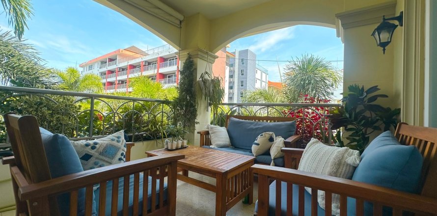 Apartment in Pattaya, Thailand 2 bedrooms № 233168