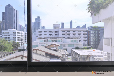 Condo in Bangkok, Thailand, 2 bedrooms № 186632