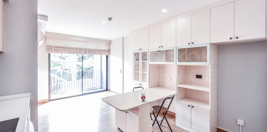 Condominio de 2 dormitorios en Bangkok, Tailandia № 186636