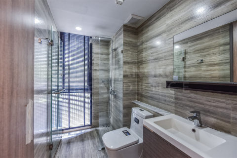 Condominio de 2 dormitorios en Bangkok, Tailandia № 186636 - foto 10