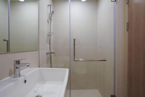 Estudio en el condominio en Khlong Toei, Bangkok, Tailandia № 157092 - foto 3