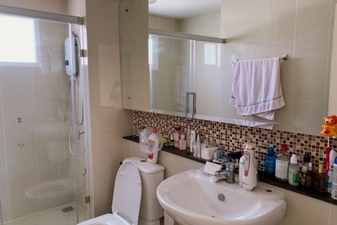 Casa de 4 dormitorios en Bangkok, Tailandia № 65904 - foto 16