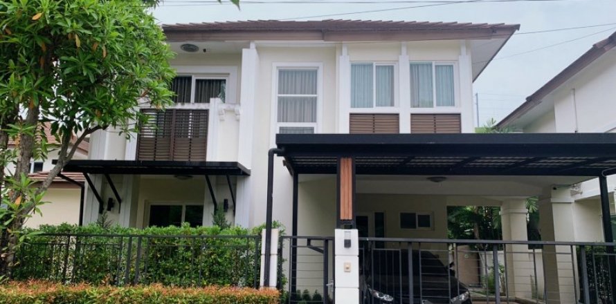 Casa de 4 dormitorios en Bangkok, Tailandia № 65904