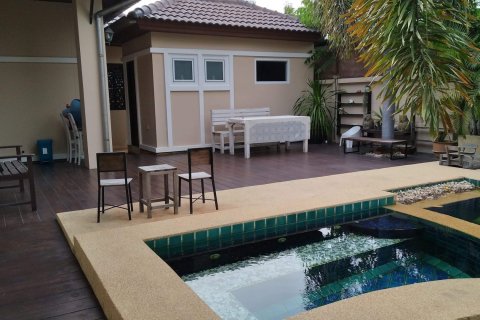 Casa de 4 dormitorios en Pattaya, Tailandia № 157469 - foto 6