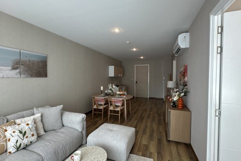 Apartamento de 2 dormitorios en Hua Hin, Tailandia № 163935 - foto 4