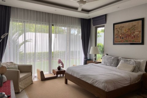 Casa de 3 dormitorios en Bang Tao, Tailandia № 163940 - foto 8