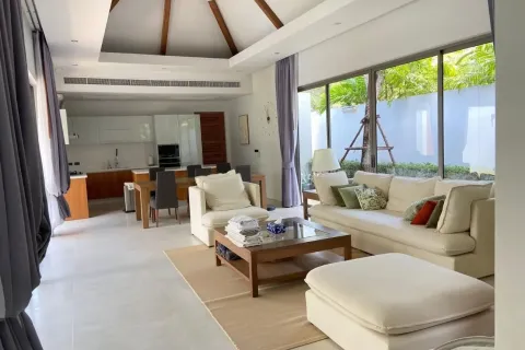 Casa de 3 dormitorios en Bang Tao, Tailandia № 163940 - foto 15