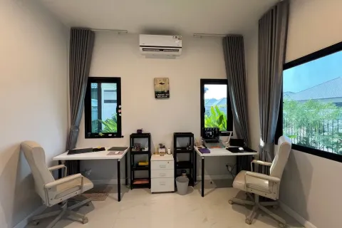 Casa de 3 dormitorios en Pattaya, Tailandia № 160245 - foto 4