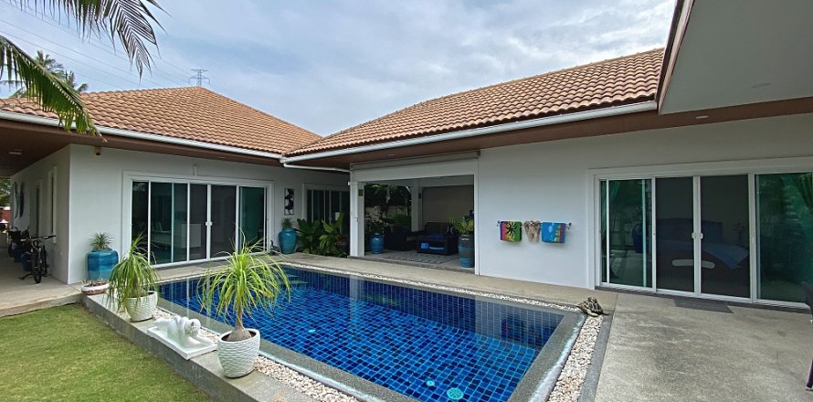 Chalet de 3 dormitorios en Hua Hin, Tailandia № 168673