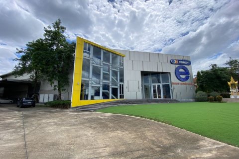 Local comercial 1579 m2 en Chiang Mai, Tailandia № 160082