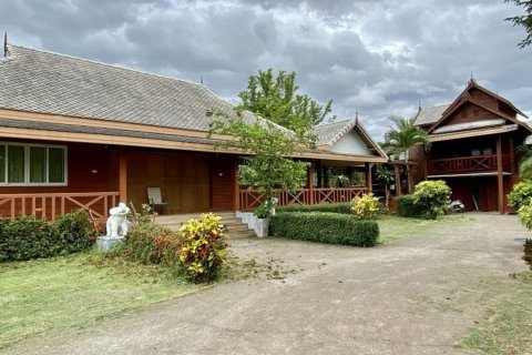Коммерческая недвижимость в Чиангмае, Таиланд  № 160079