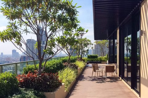 Condominio de 2 dormitorios en Sathon, Bangkok, Tailandia № 133957 - foto 11