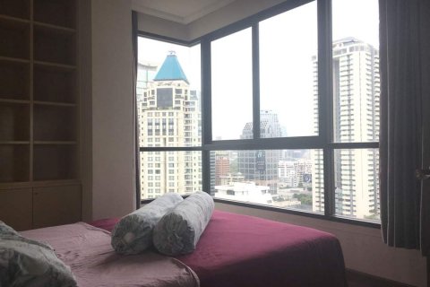 Condominio de 2 dormitorios en Sathon, Bangkok, Tailandia № 133957 - foto 3
