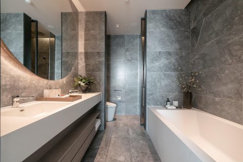 Condominio de 2 dormitorios en Khlong San, Bangkok, Tailandia № 133960 - foto 14