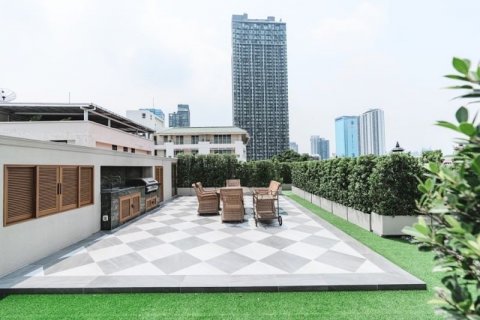 Chalet de 4 dormitorios en Watthana, Bangkok, Tailandia № 133958 - foto 19