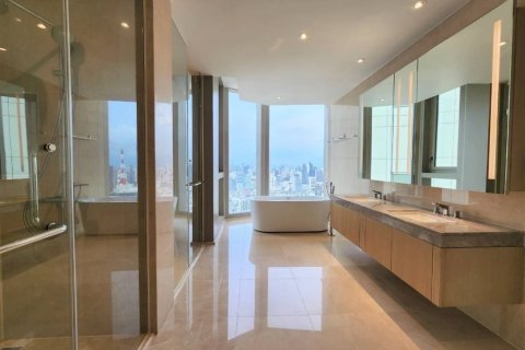 Condominio de 4 dormitorios en Khlong San, Bangkok, Tailandia № 133955 - foto 14