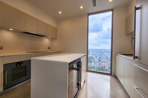 Condominio de 4 dormitorios en Khlong San, Bangkok, Tailandia № 133955 - foto 6