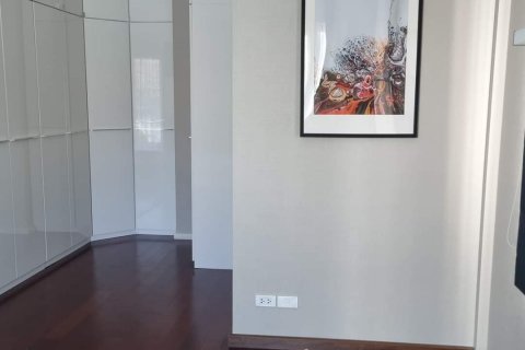 Condominio de 5 dormitorios en Chatuchak, Bangkok, Tailandia № 133956 - foto 12