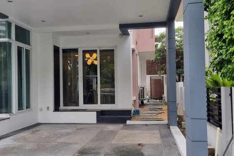 Condominio de 5 dormitorios en Chatuchak, Bangkok, Tailandia № 133956 - foto 14