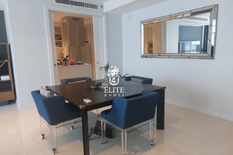 Condominio de 3 dormitorios en Pathum Wan, Bangkok, Tailandia № 133961 - foto 17