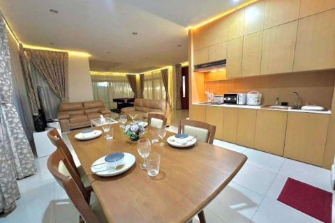 Casa de 4 dormitorios en Pattaya, Tailandia № 71858 - foto 9