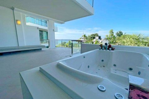 Condo in Pattaya, Thailand, 2 bedrooms № 71861