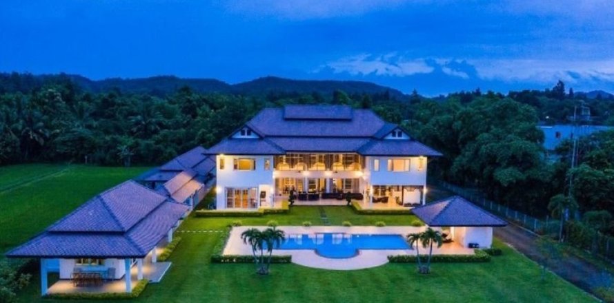 Casa de 5 dormitorios en Chiang Mai, Tailandia № 160074