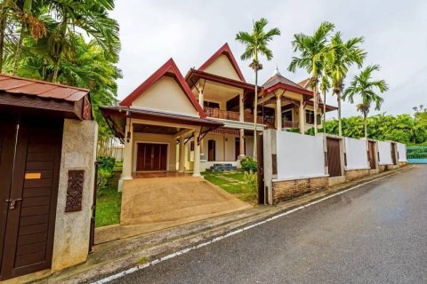 Chalet de 4 dormitorios en Phuket, Tailandia № 159114 - foto 3