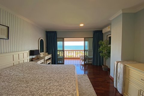 Condominio de 2 dormitorios en Hua Hin, Tailandia № 168655 - foto 21