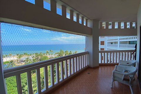 Condominio de 2 dormitorios en Hua Hin, Tailandia № 168655 - foto 15