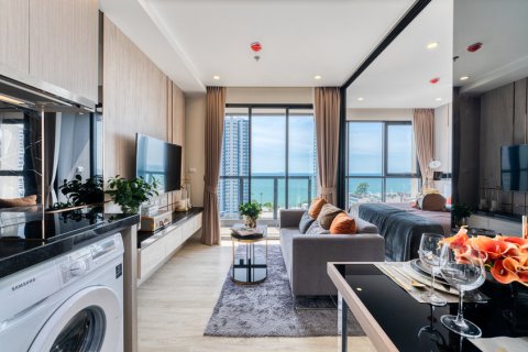 Apartment in Pattaya, Thailand 2 rooms № 190937