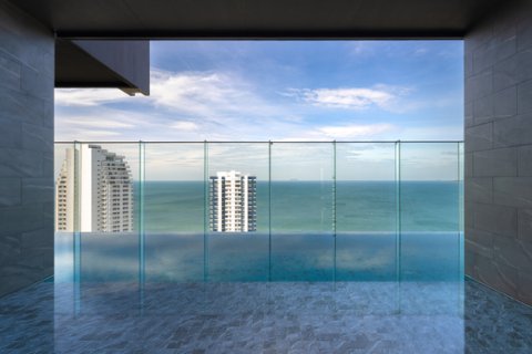 Apartamento de 2 habitaciones en Pattaya, Tailandia № 190937 - foto 18