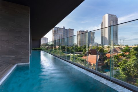 Apartamento de 2 habitaciones en Pattaya, Tailandia № 190937 - foto 30