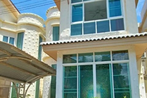Villa à Phuket, Thaïlande 3 chambres № 134506
