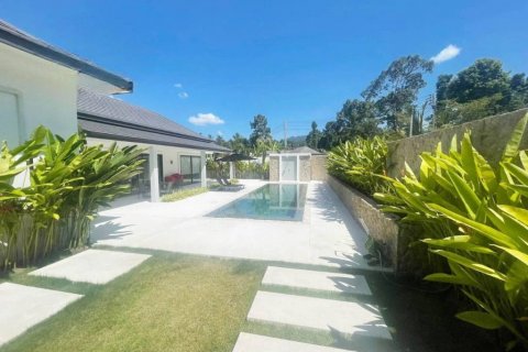 Chalet de 3 dormitorios en Surat Thani, Tailandia № 134509 - foto 4