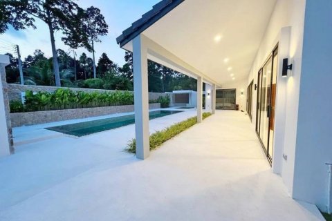 Chalet de 3 dormitorios en Surat Thani, Tailandia № 134509 - foto 6