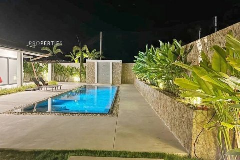 Chalet de 3 dormitorios en Surat Thani, Tailandia № 134509 - foto 5