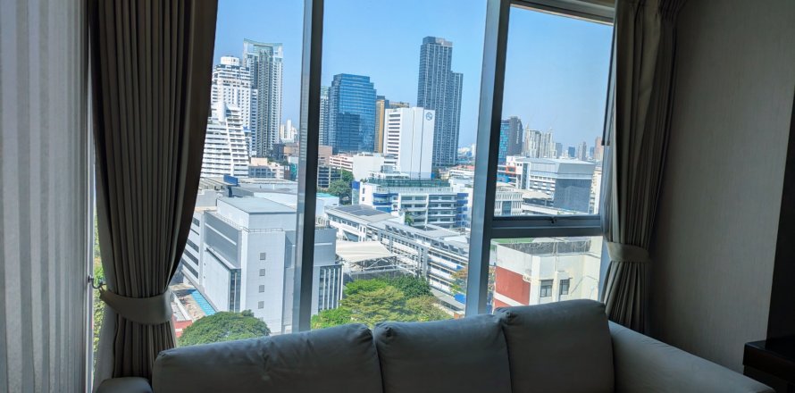 Condominio de 2 dormitorios en Watthana, Bangkok, Tailandia № 159006